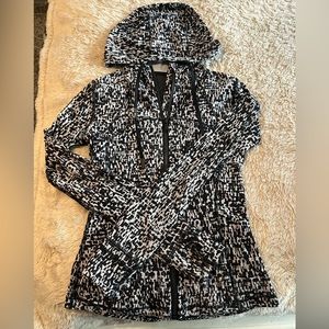 Lululemon hooded define jacket